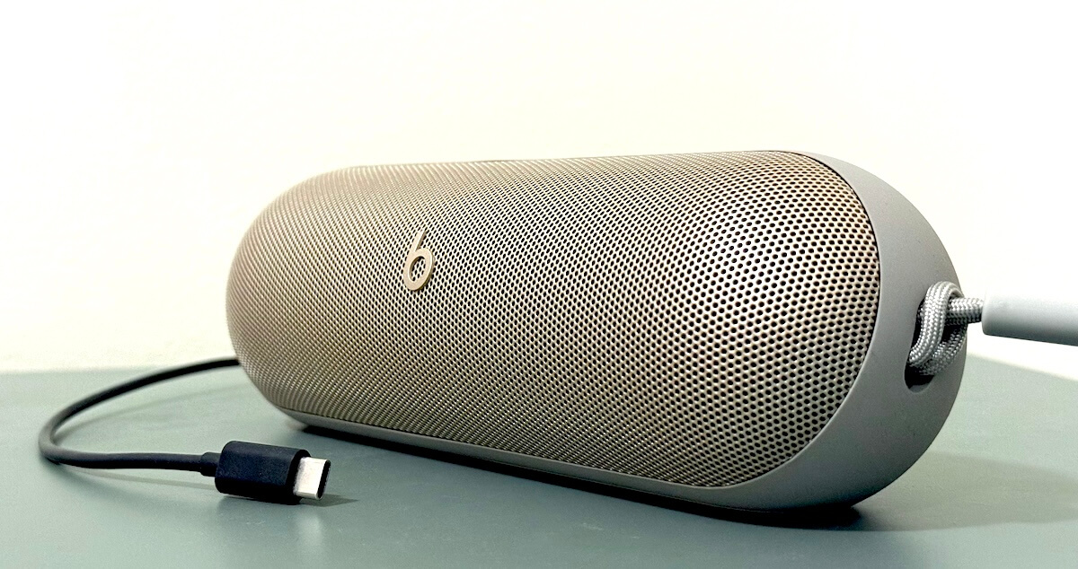 Beats Pill - Champagne Color Beats Pill - Champagne Color